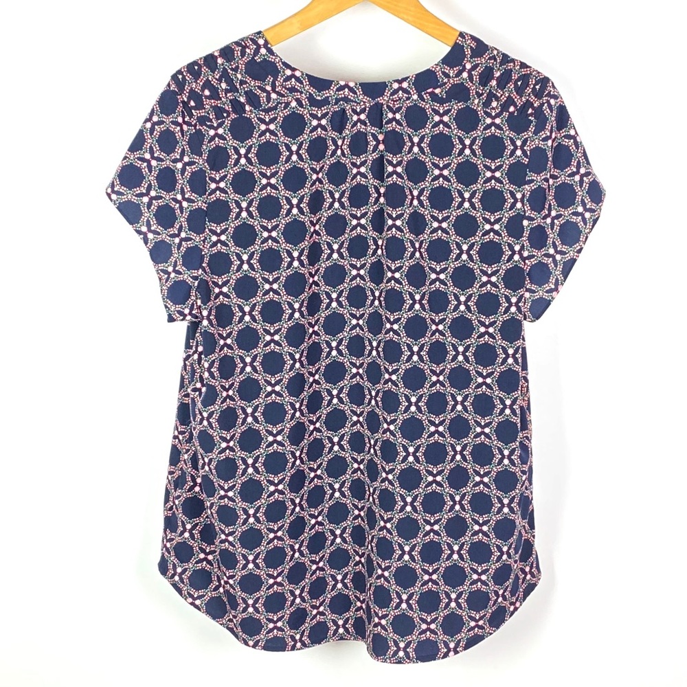 Croft & Barrow Women's Blue Button Up Top 1198 - Picture 2 of 6